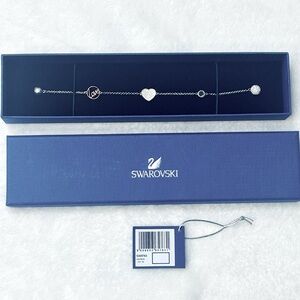 NWT Swarovski crystal mixed metal love magnetic bracelet